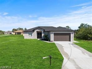 5306 Lee St., Lehigh Acres, FL 33971