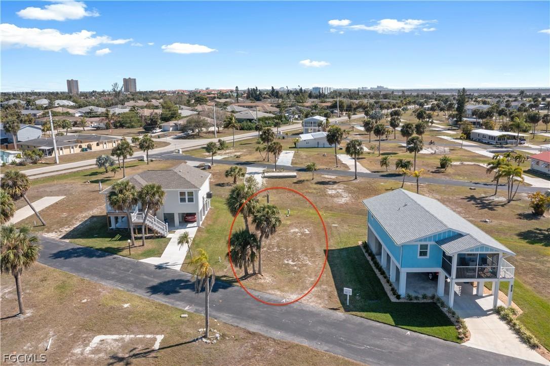 13641 Osprey Dr., Fort Myers, FL 33908