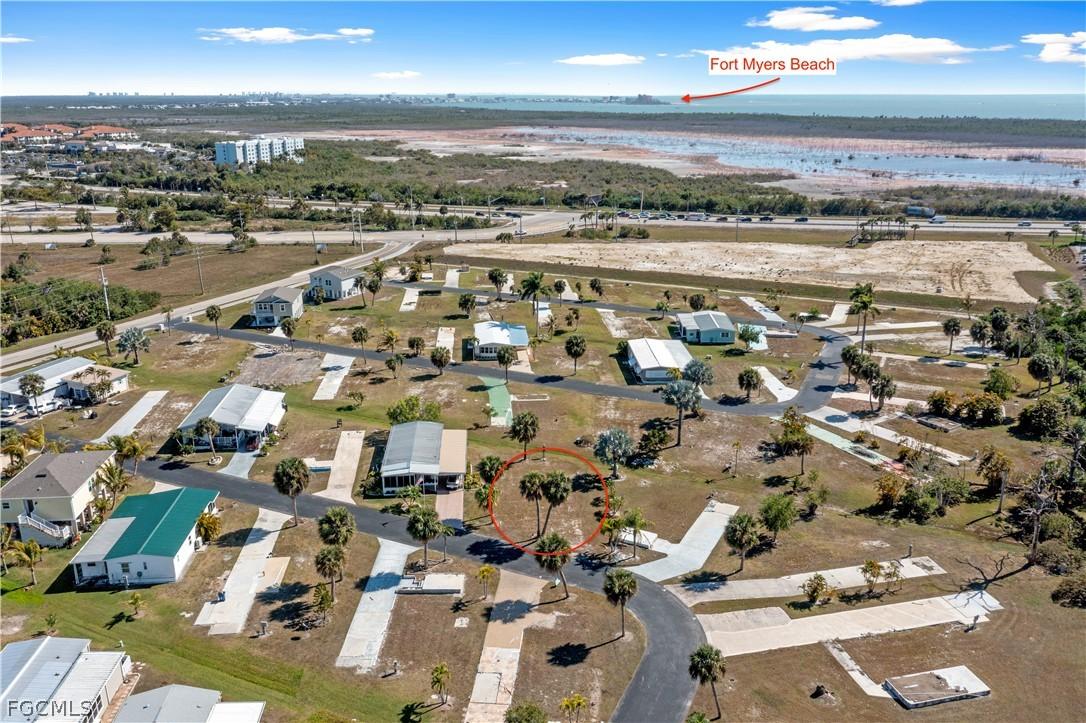 13671 Ovenbird Dr., Fort Myers, FL 33908