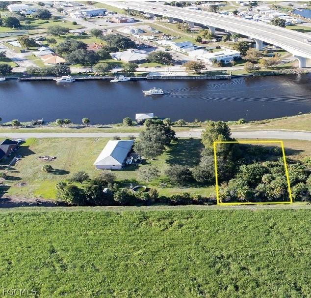 Lot 19 River Rd., Moore Haven, FL 33471