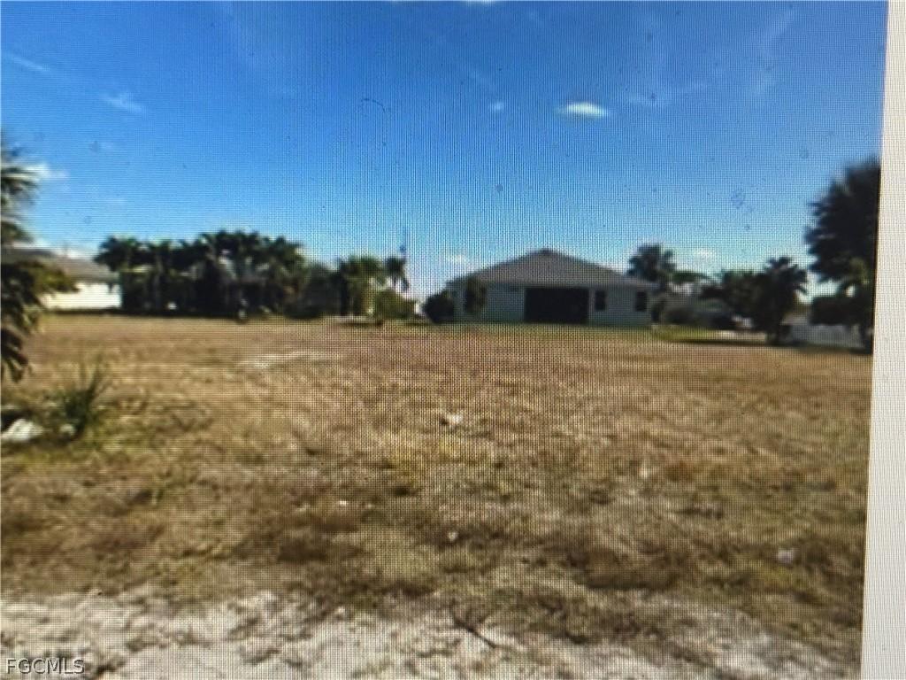 117 SW 34th Ave., Cape Coral, FL 33991
