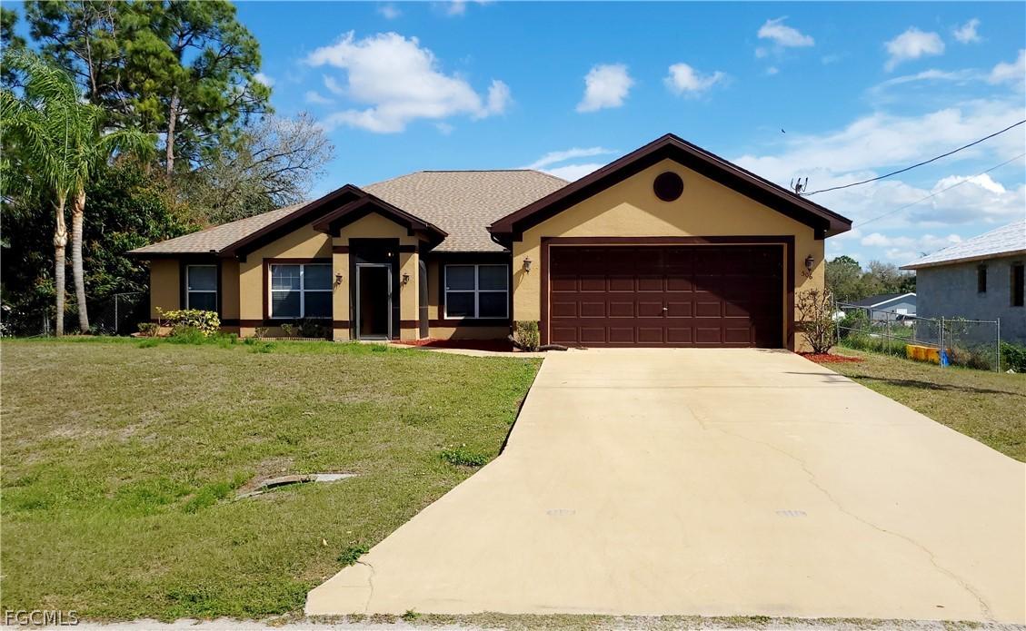 506 Desoto Ave., Lehigh Acres, FL 33972
