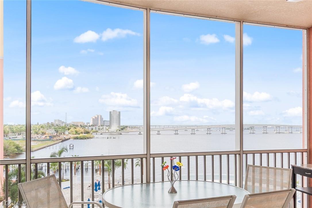 2745 1st St. #603, Fort Myers, FL 33916