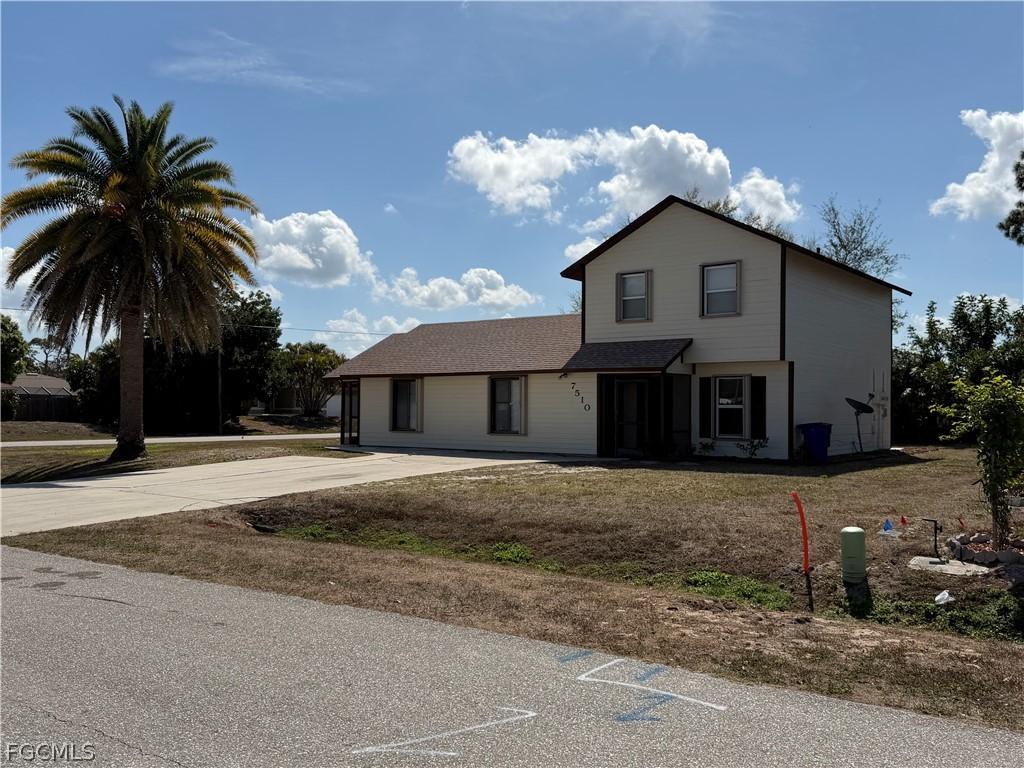 7510 / 7512 Field Rd., Fort Myers, FL 33967