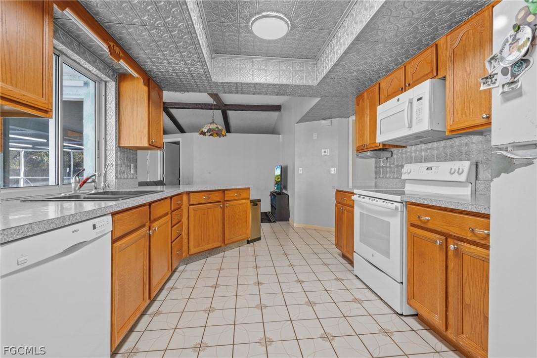 730 Bering Ave., Lehigh Acres, FL 33974