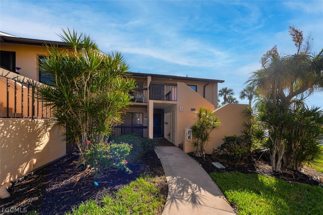 15452 Admiralty Cir. #6, North Fort Myers, FL 33917