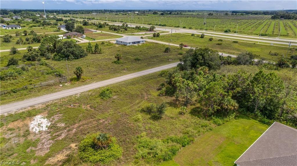 1136 Graystone Ave., Lehigh Acres, FL 33974