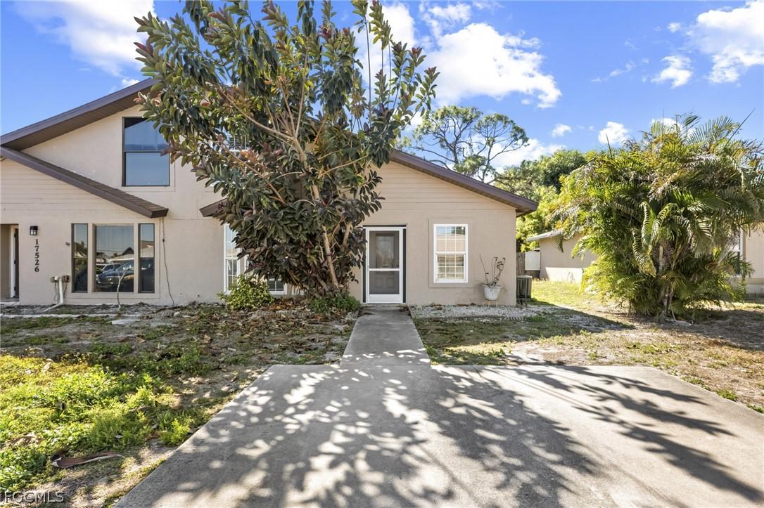 17524 Dumont Dr., Fort Myers, FL 33967