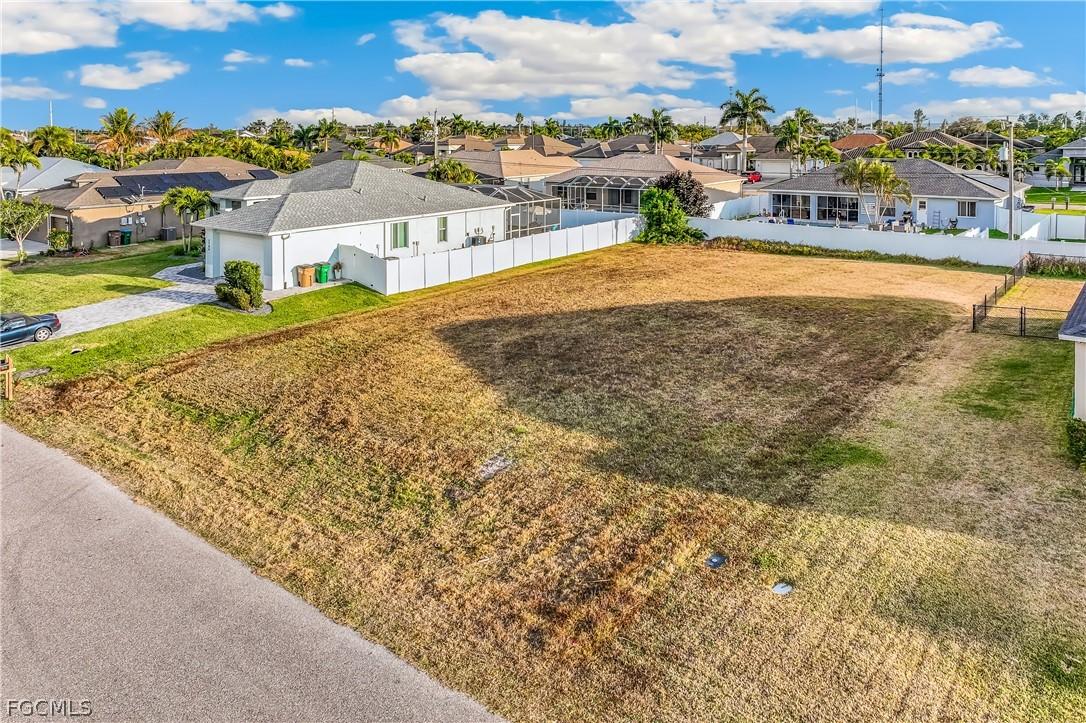 2110 SW 30th St., Cape Coral, FL 33914