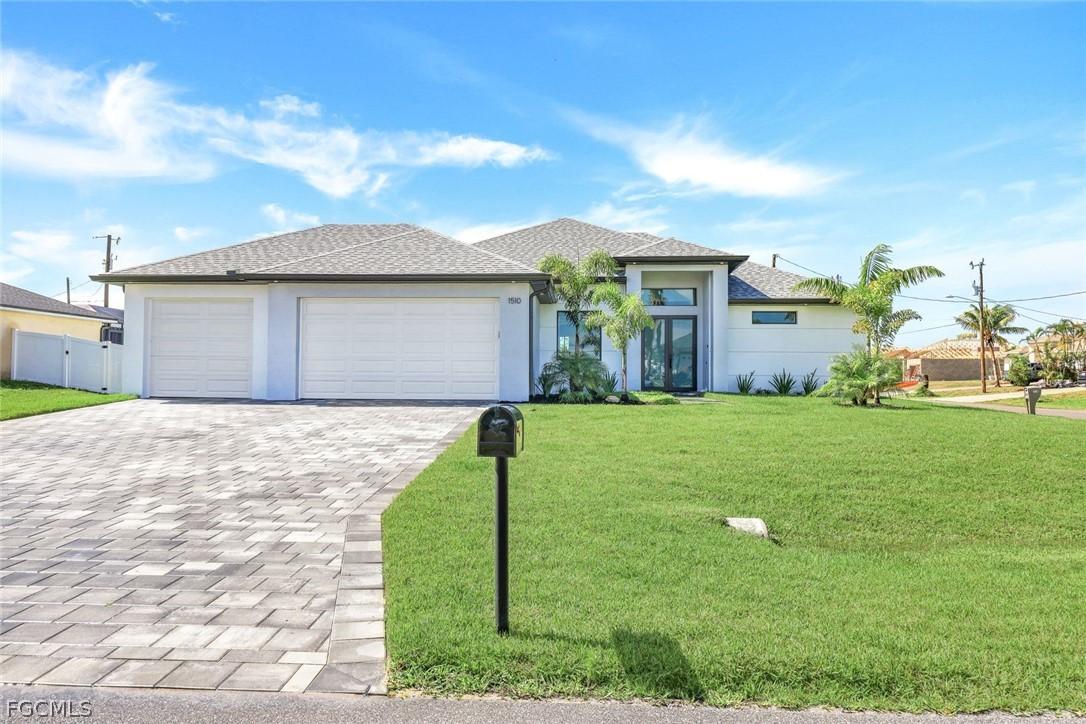 1510 NW 4th St., Cape Coral, FL 33993
