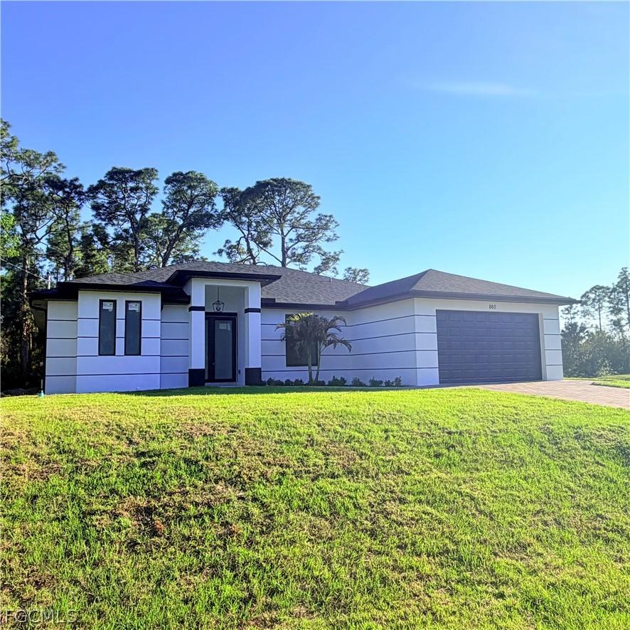 860 Kildare St., Lehigh Acres, FL 33974