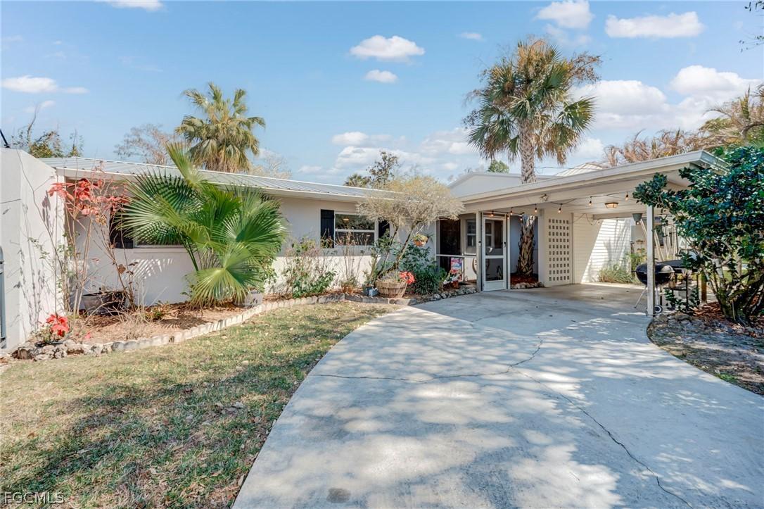 4871 Shady River Ln., Fort Myers, FL 33905