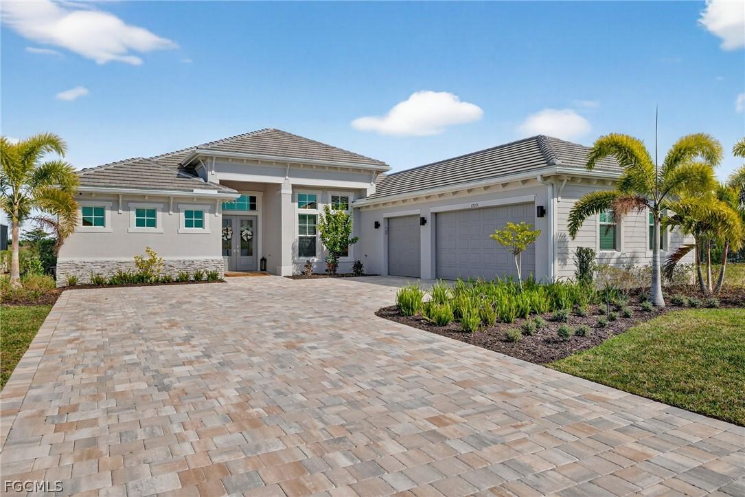 17395 Blue Sapphire Dr., Fort Myers, FL 33913