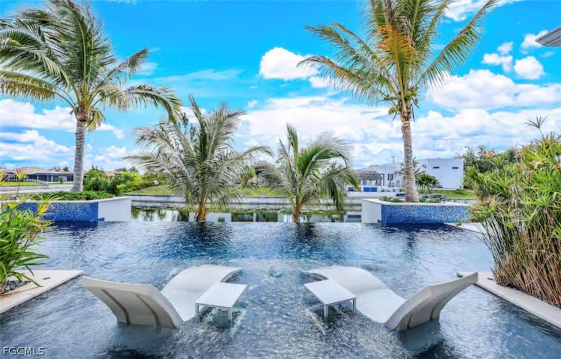 2405 SW 11th Ave., Cape Coral, FL 33991