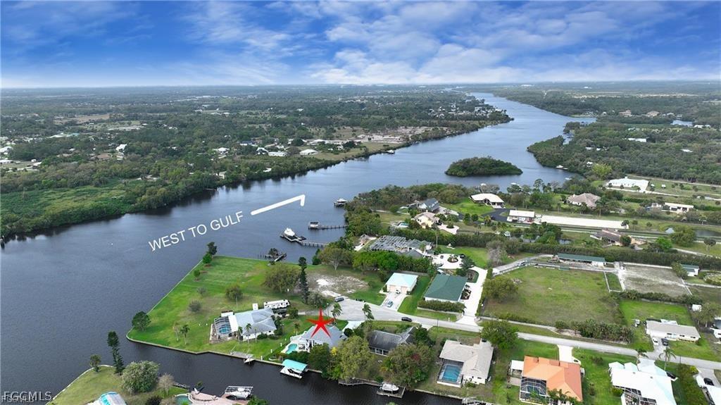 18070 Interlochen Ln., Alva, FL 33920
