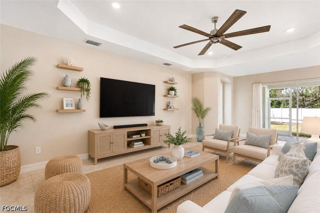 3028 Royal Gardens Ave., Fort Myers, FL 33916