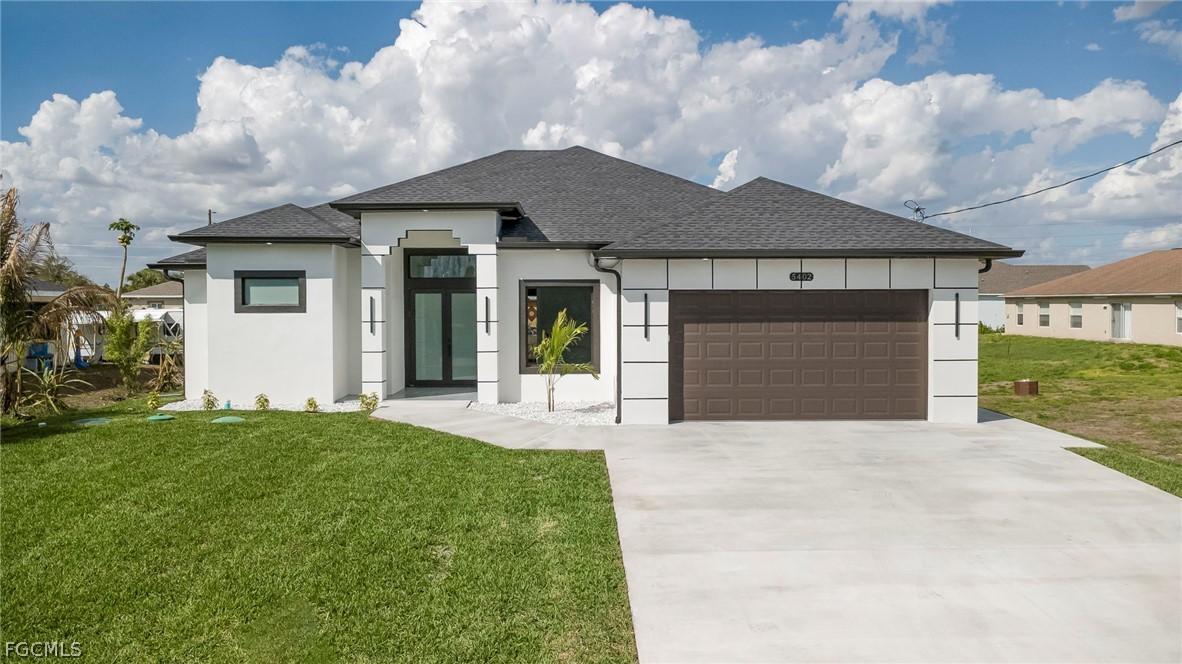 5402 6th St., Lehigh Acres, FL 33971