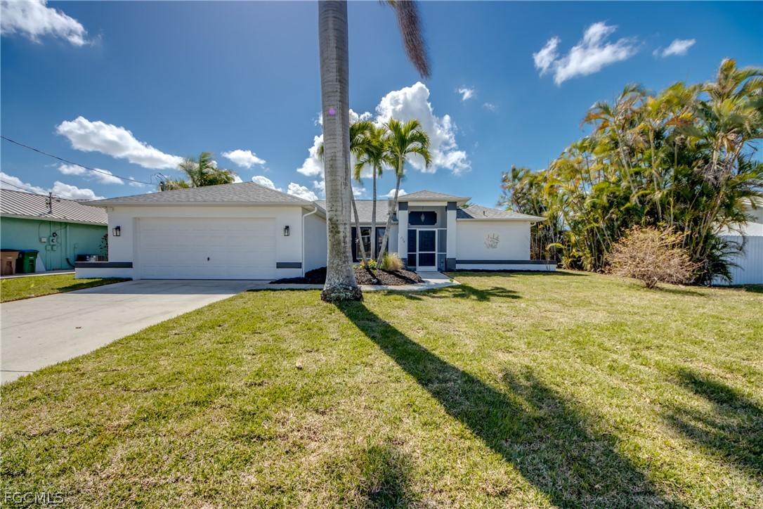 238 SW 43rd Ter., Cape Coral, FL 33914