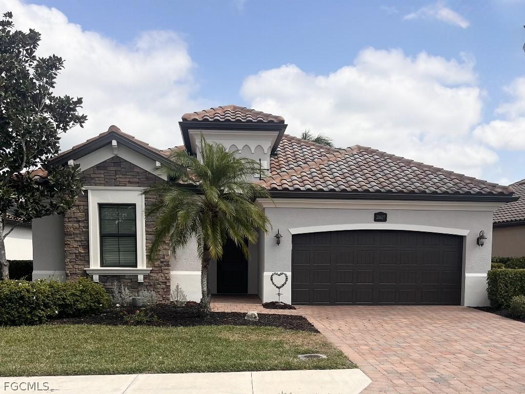 28627 Derry Ct., Bonita Springs, FL 34135
