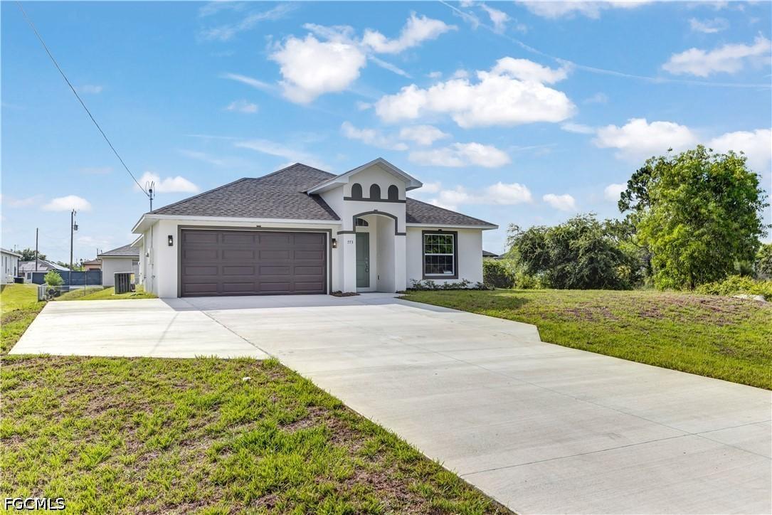 773 Bell Blvd., Lehigh Acres, FL 33974