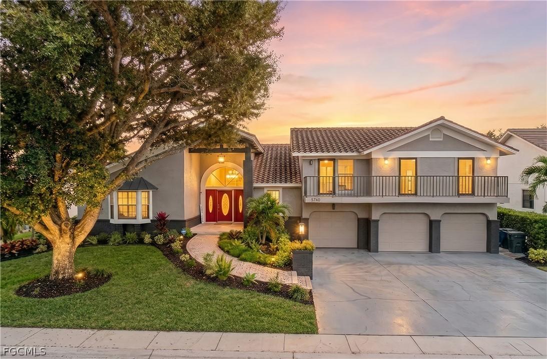 5740 Harborage Dr., Fort Myers, FL 33908