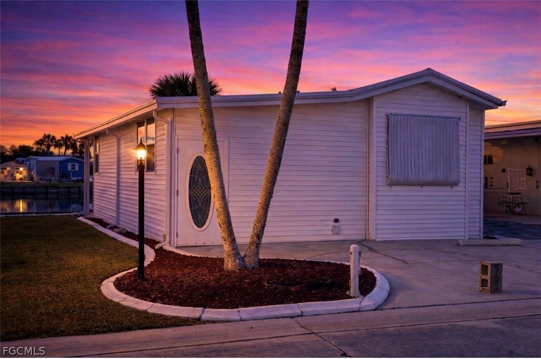 565 Cattleya Refuge, Naples, FL 34114