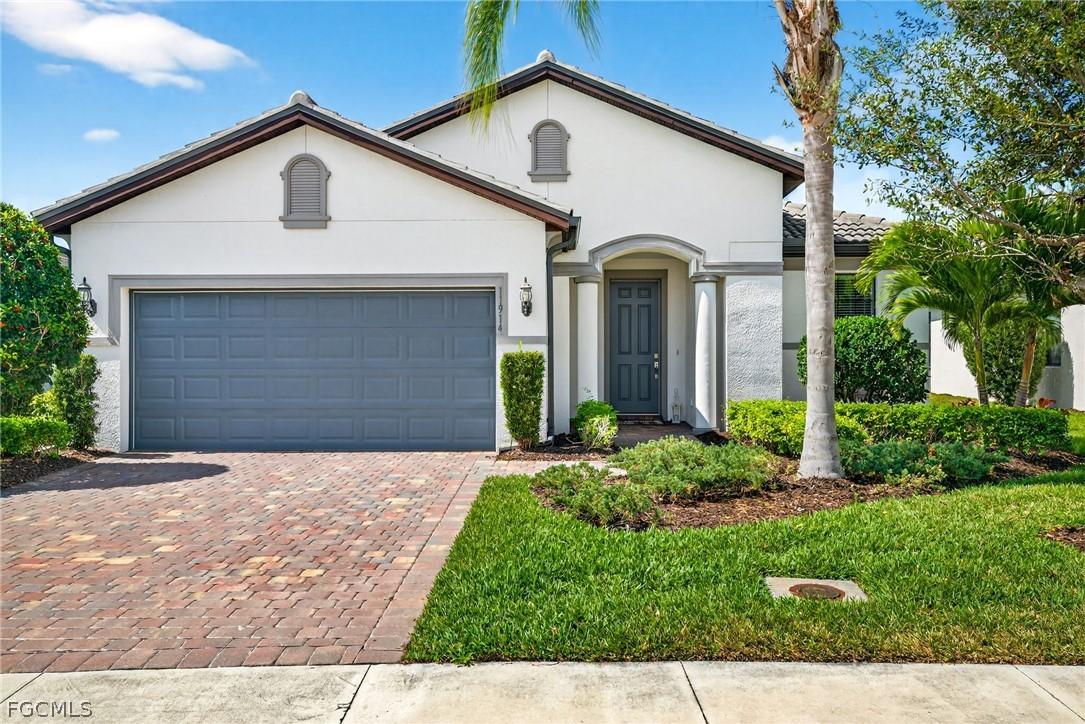 11914 Bourke Pl., Fort Myers, FL 33913