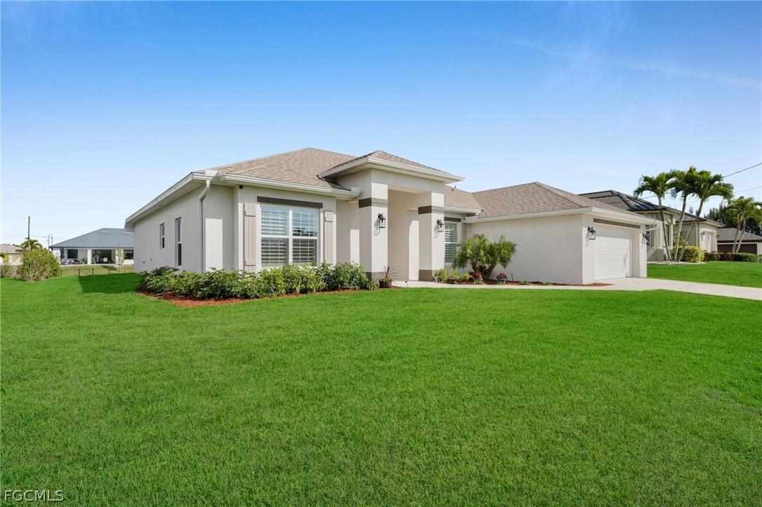 2543 SW 5th Ave., Cape Coral, FL 33914