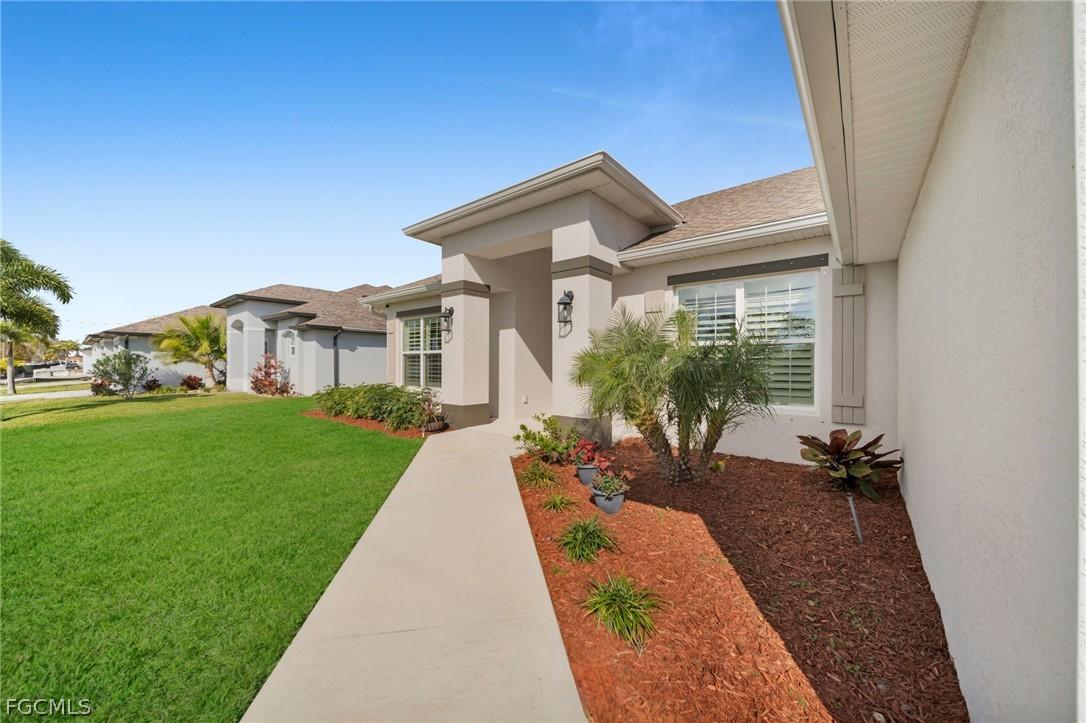 2543 SW 5th Ave., Cape Coral, FL 33914