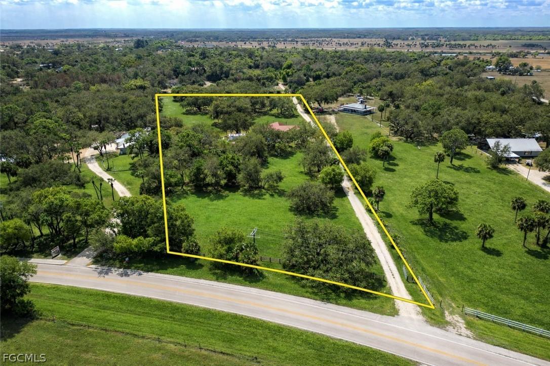 2032 Ortona Locks Rd., Moore Haven, FL 33471