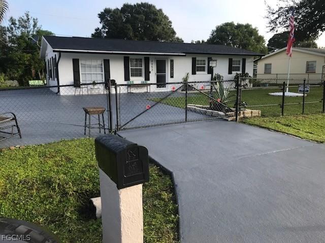 4953 Sherry St., Fort Myers, FL 33905