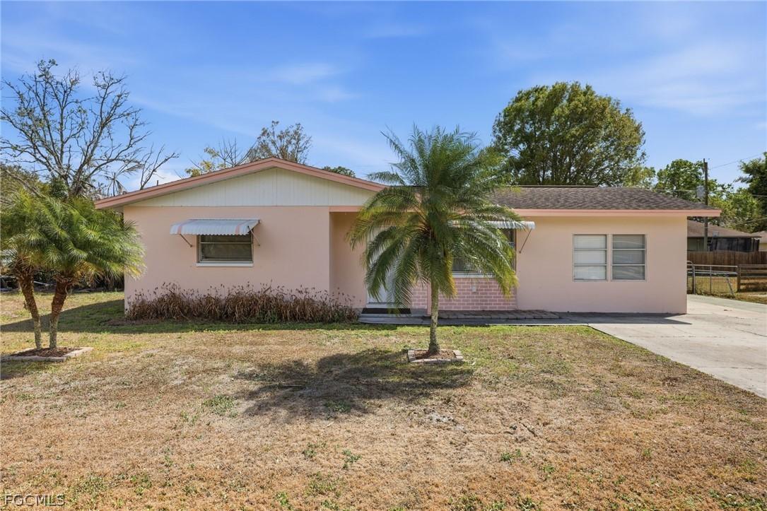13419 Fourth St., Fort Myers, FL 33905