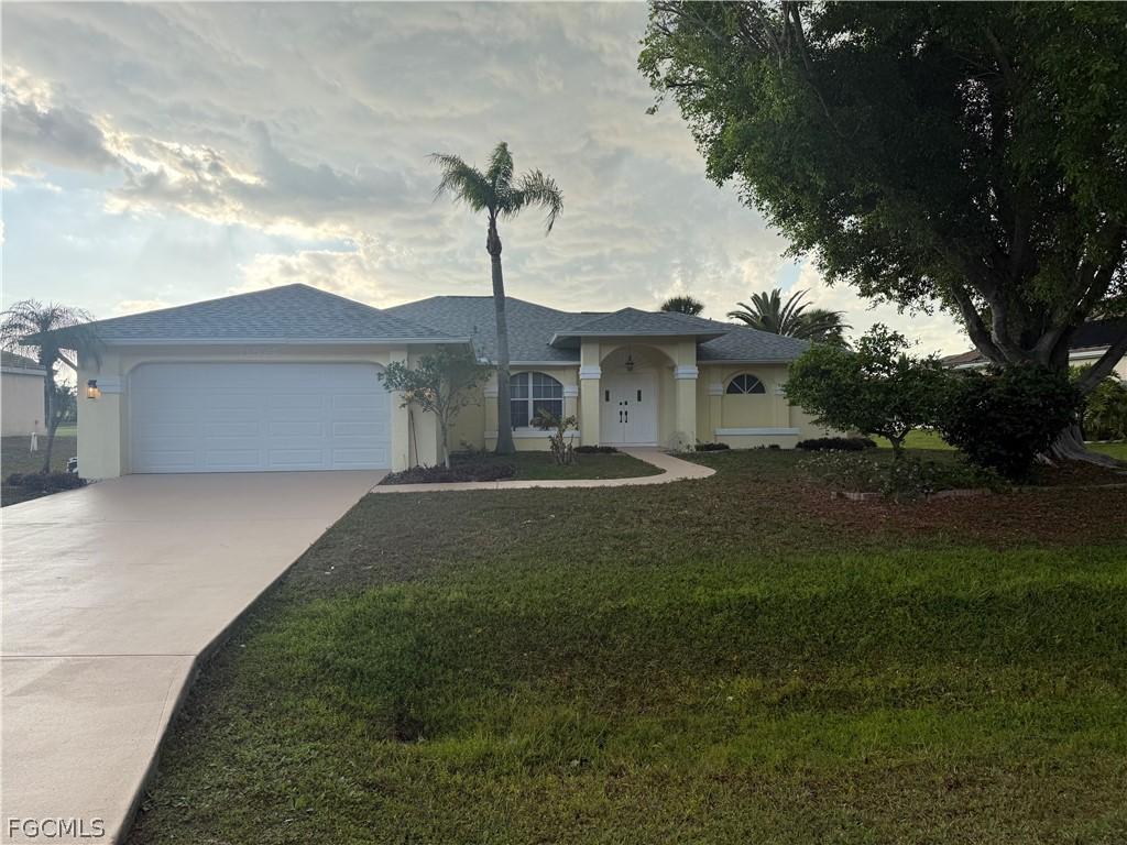 11574 Royal Tee Cir., Cape Coral, FL 33991