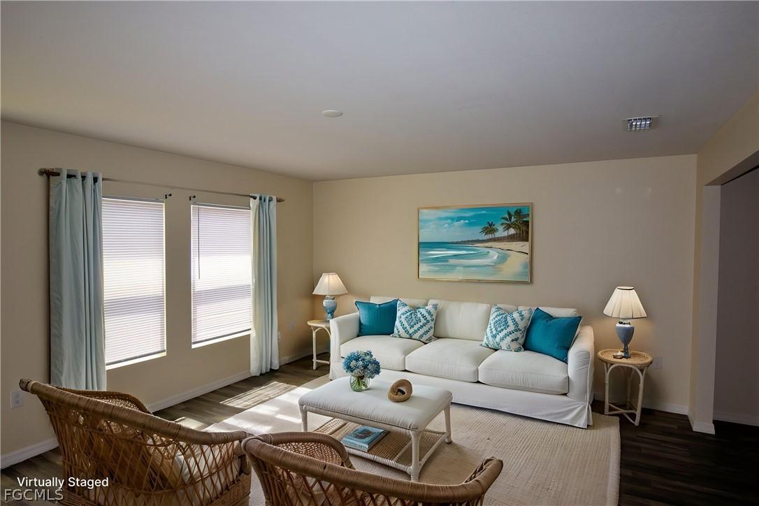 8 NW 8th Ter., Cape Coral, FL 33993