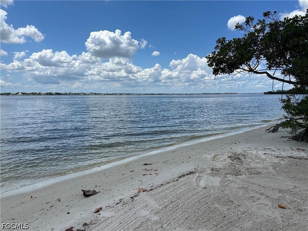 14977 Rivers Edge Ct. #217, Fort Myers, FL 33908