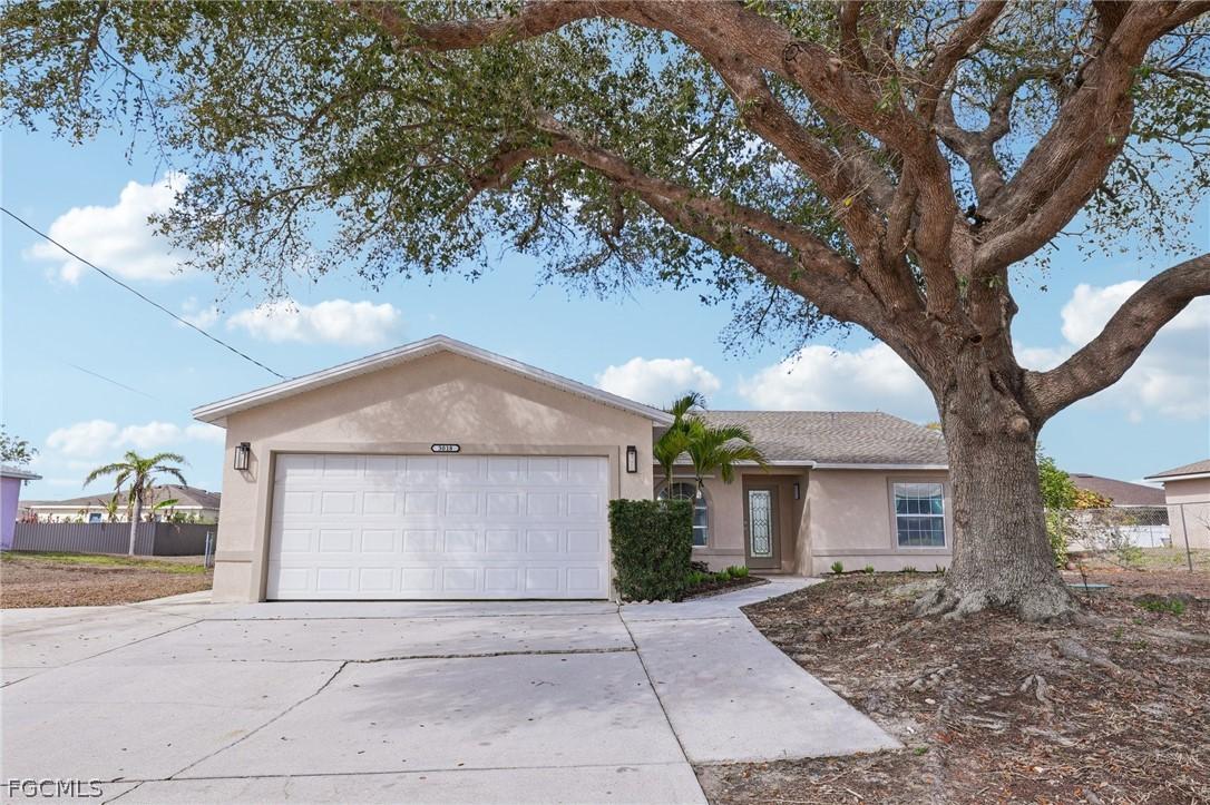 3018 NW 2nd Pl., Cape Coral, FL 33993
