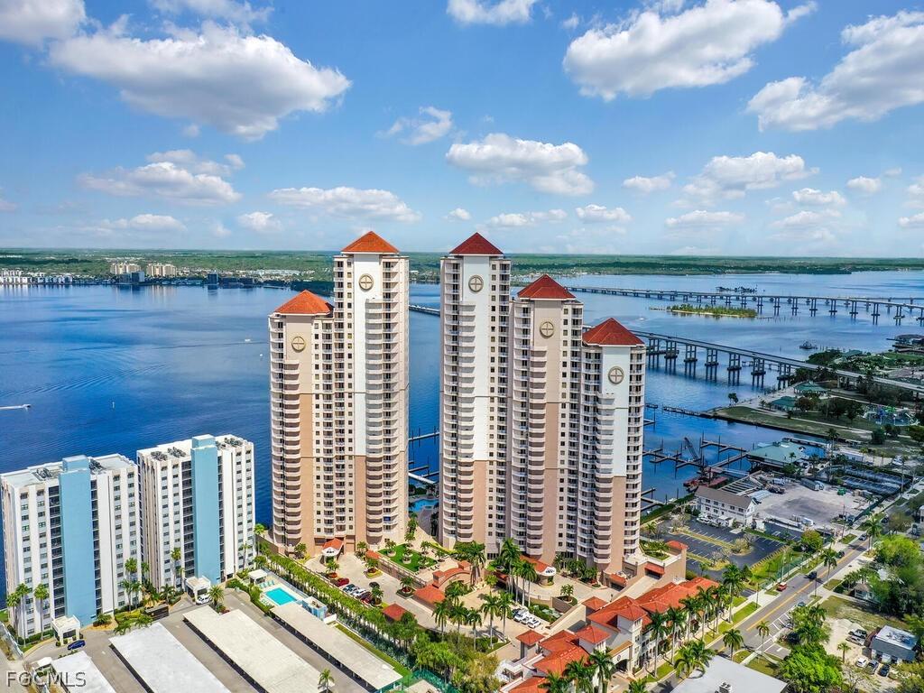 2104 W 1st St. #2304, Fort Myers, FL 33901