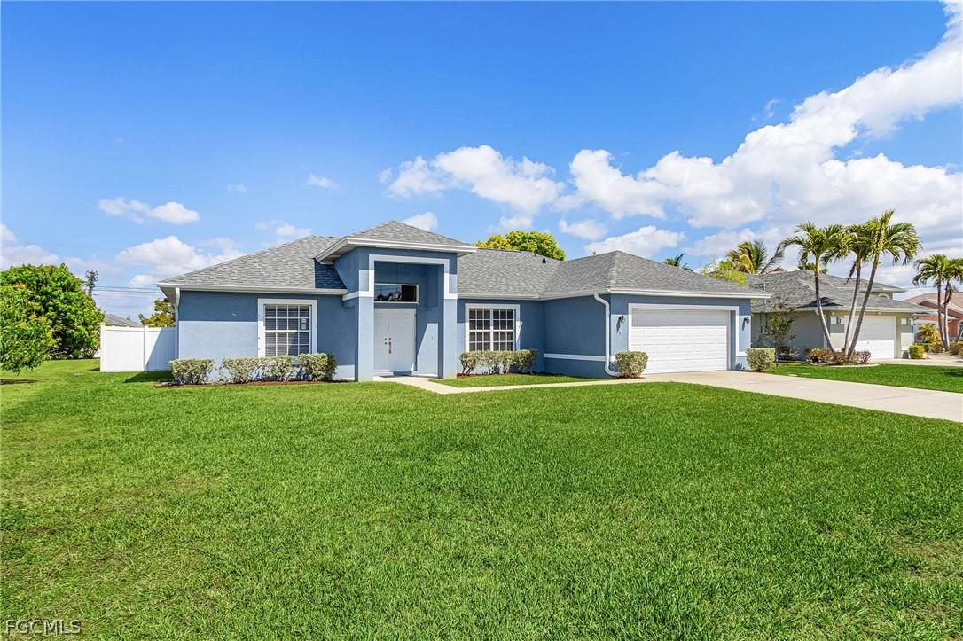 423 SE 23rd St., Cape Coral, FL 33990