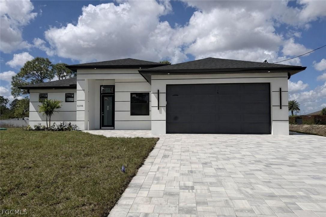 3100 Colin Ave., Lehigh Acres, FL 33976