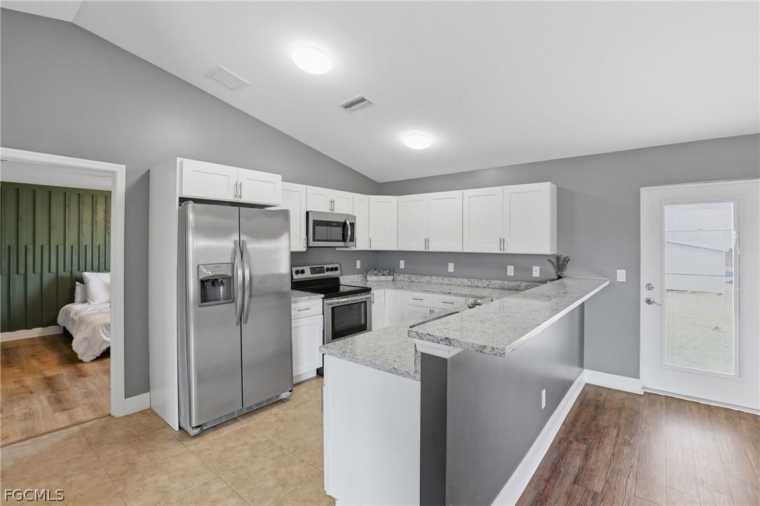 3017 NE 2nd Ave., Cape Coral, FL 33909