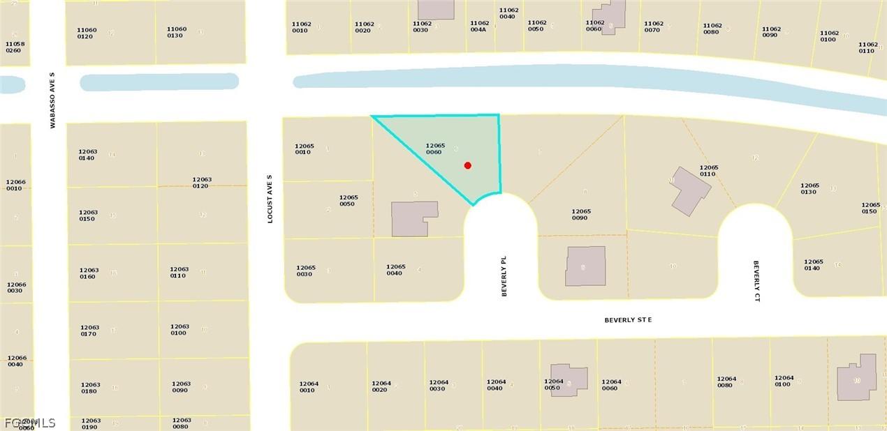 624 Beverly Pl., Lehigh Acres, FL 33974