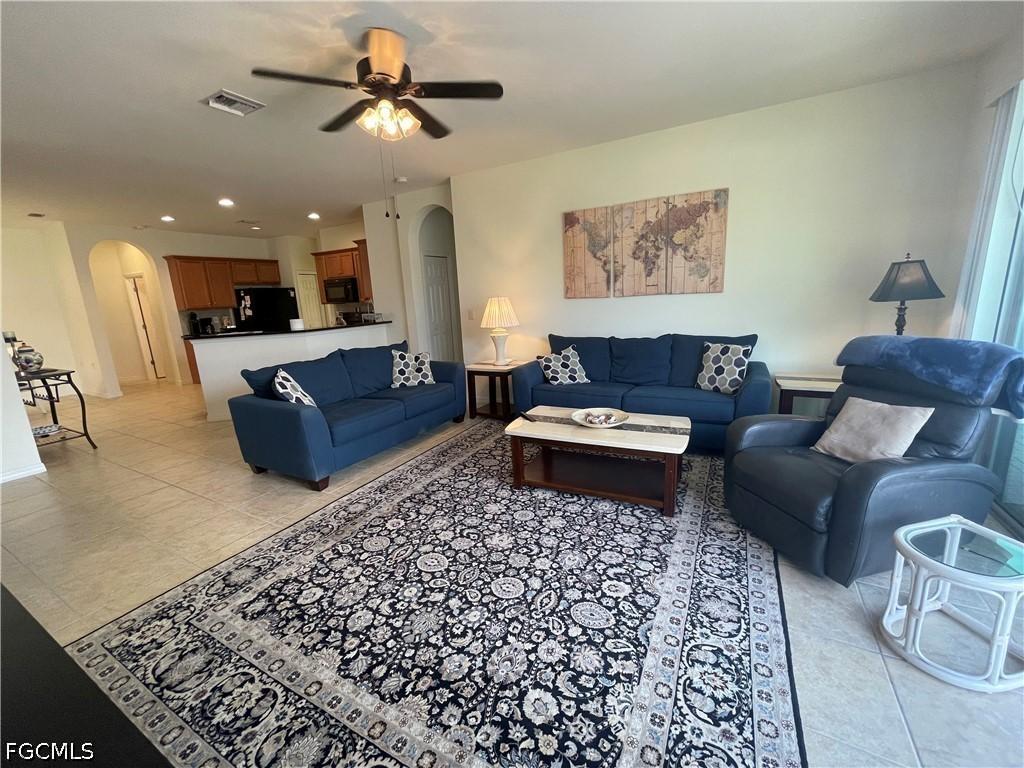 10457 Materita Dr., Fort Myers, FL 33913