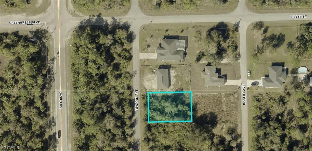 2020 Edward Ave., Alva, FL 33920