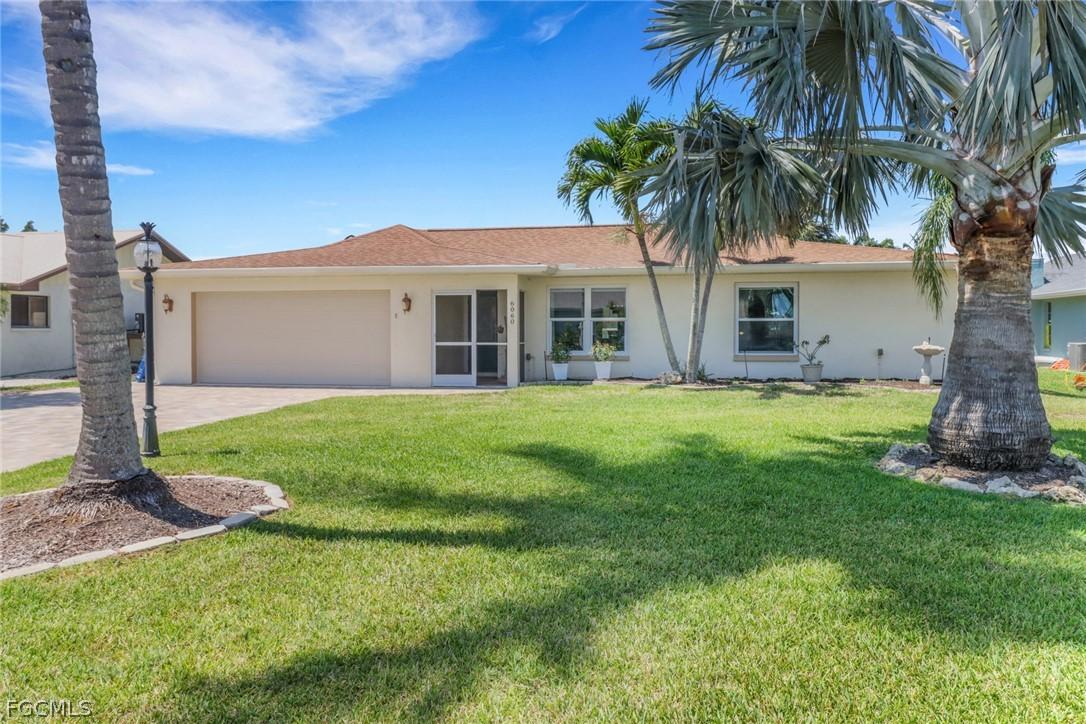 6060 Perthshire Ln., Fort Myers, FL 33908