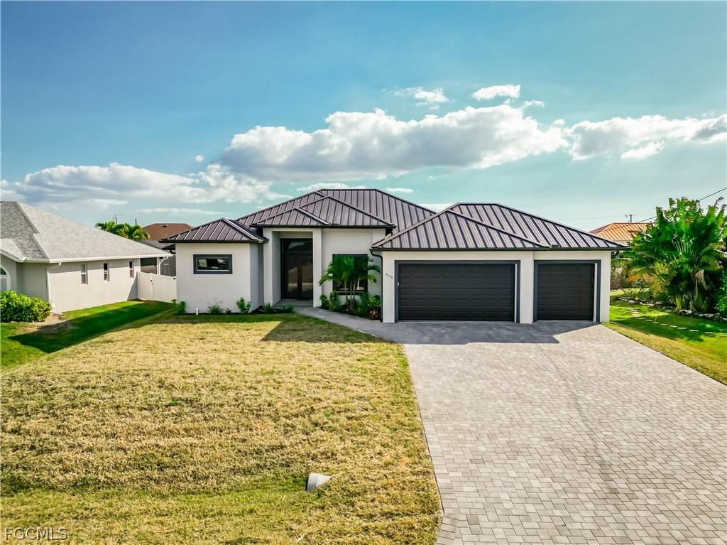 3516 NW 9th Ter., Cape Coral, FL 33993