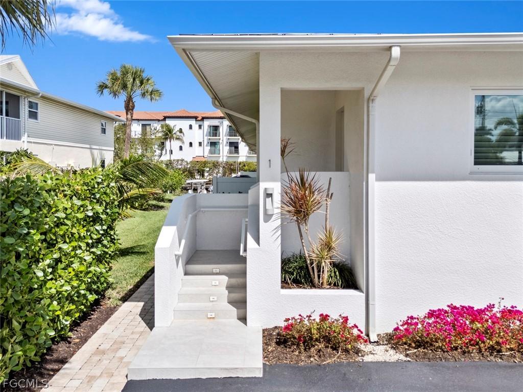 1395 Curlew Ave. #1, Naples, FL 34102
