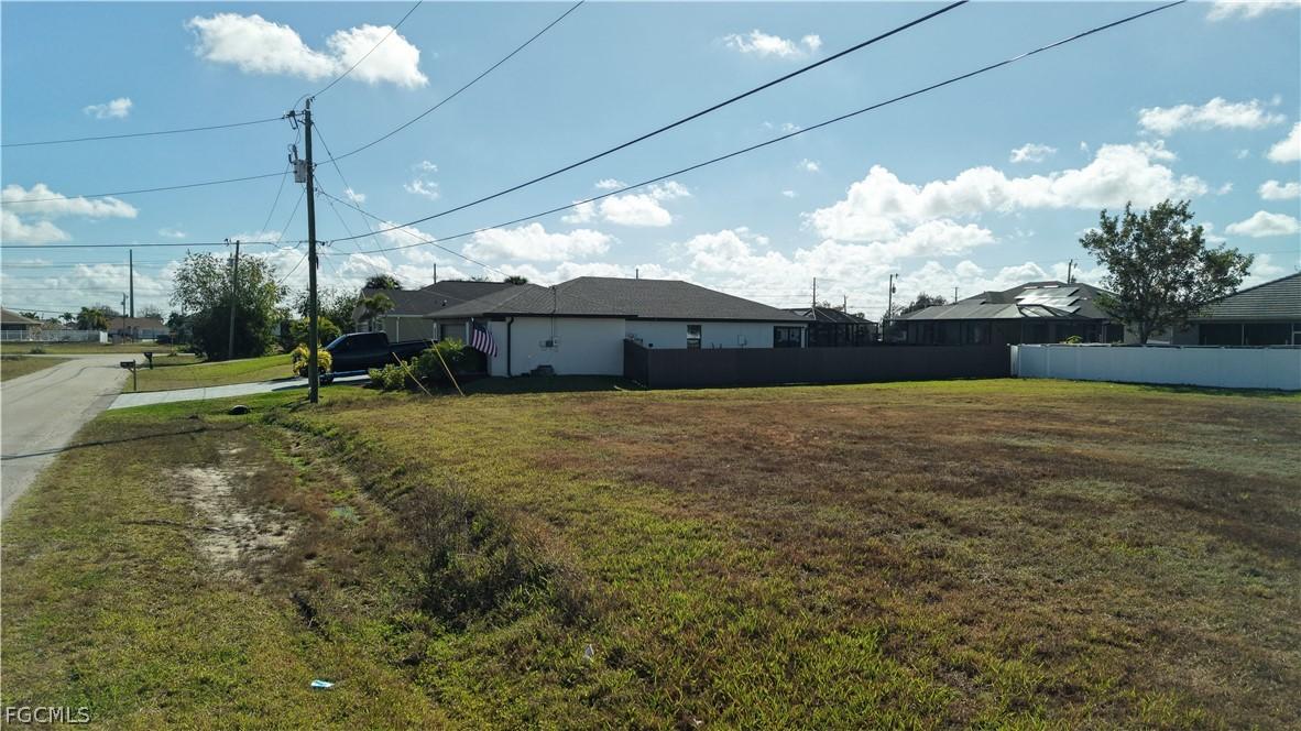 2502 NW 1st St., Cape Coral, FL 33993