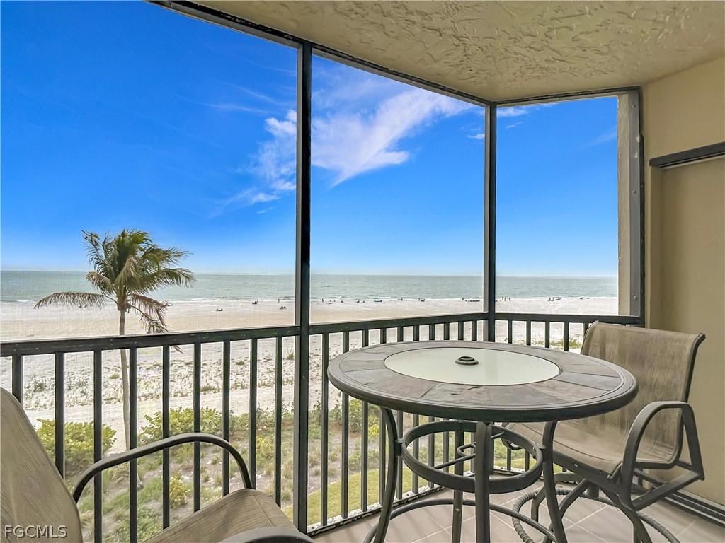 7500 Estero Blvd. #302, Fort Myers Beach, FL 33931