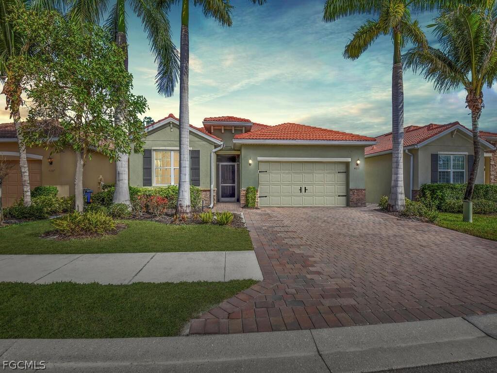 4211 Dutchess Park Rd., Fort Myers, FL 33916