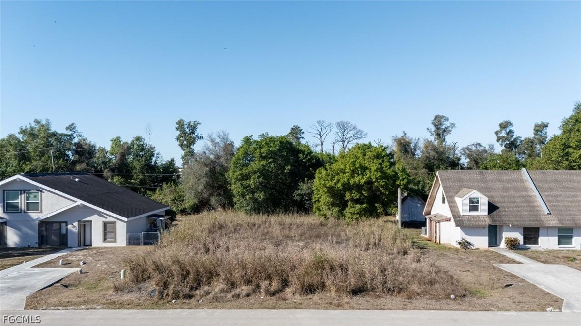 17454/456 Dumont Dr., Fort Myers, FL 33967